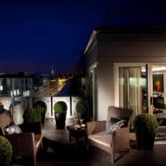 Отель The May Fair, A Radisson Collection 5* Апартаменты с различными типами кроватей фото 3