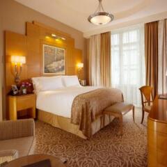 Отель The Savoy 5* Улучшенный номер с различными типами кроватей фото 9