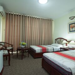 Hoang Ha Hotel 3* Номер Делюкс с различными типами кроватей
