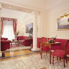 Hotel Contilia вестибюль