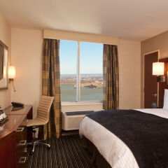 Отель DoubleTree by Hilton New York Downtown 4* Стандартный номер с различными типами кроватей фото 4