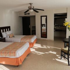 Best Western Hotel Posada Freeman Zona Dorada 2* Люкс с различными типами кроватей
