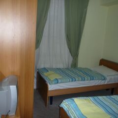 Отель Pension City Center & L`Opera 2* Стандартный номер с различными типами кроватей фото 2