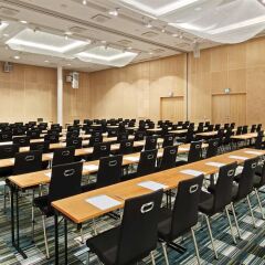 Отель Hilton Helsinki Airport конференц-зал