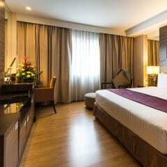 Legacy Suites Hotel Sukhumvit by Compass Hospitality 4* Люкс с разными типами кроватей фото 2