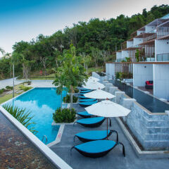 Отель Chalong Chalet Resort & Longstay бассейн фото 3
