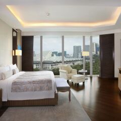 JW Marriott Hotel Hanoi 5* Представительский люкс с различными типами кроватей