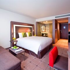 Отель Novotel Bangkok Platinum 4* Улучшенный номер с различными типами кроватей фото 2