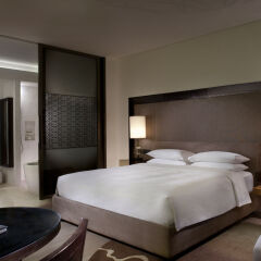 Park Hyatt Abu Dhabi Hotel & Villas 5* Стандартный номер с различными типами кроватей