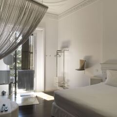 Chic & Basic Born Boutique Hotel 3* Улучшенный номер с различными типами кроватей