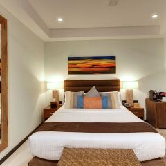 Отель The Somerset 4* Улучшенный номер