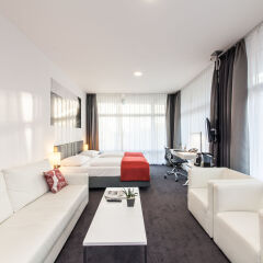 Select Hotel Berlin Gendarmenmarkt 4* Стандартный номер с разными типами кроватей фото 5
