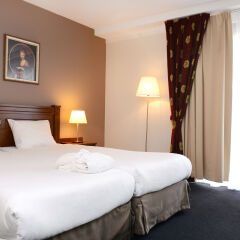 Amrâth Grand Hotel Frans Hals 4* Номер Делюкс с различными типами кроватей
