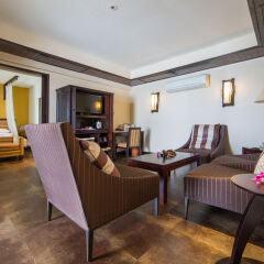 Отель Andaman White Beach Resort 4* Люкс с различными типами кроватей фото 10