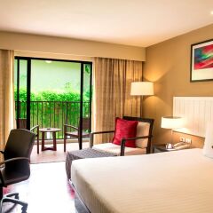 Отель Novotel Phuket Surin Beach Resort 4* Стандартный номер с различными типами кроватей фото 5