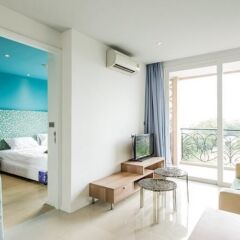Отель Atlantis Condo Pattaya by Panissara Номер Делюкс с различными типами кроватей