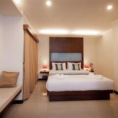 Отель Blue Sky Patong 3* Стандартный номер с различными типами кроватей фото 3