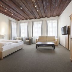 Hotel am Jakobsmarkt 3* Апартаменты с различными типами кроватей