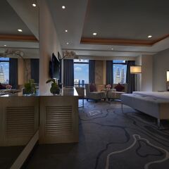 Berjaya Times Square Hotel, Kuala Lumpur 4* Номер Делюкс с различными типами кроватей