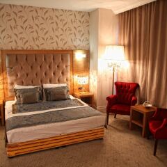 Отель Asia Artemis Suite 3* Улучшенный номер с двуспальной кроватью