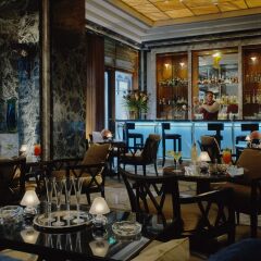Отель Four Seasons Gresham Palace гостиничный бар фото 3