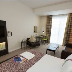Отель Holiday Inn London Commercial Road 4* Номер Делюкс с различными типами кроватей