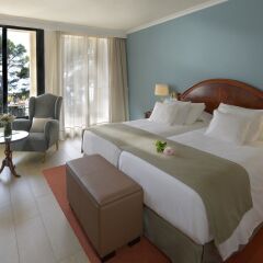 Отель Hesperia Mallorca Villamil 5* Улучшенный номер с различными типами кроватей