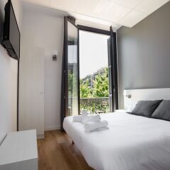 Отель Hostalin Barcelona Gran Via 3* Стандартный номер с различными типами кроватей фото 2