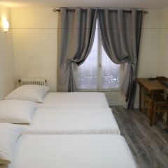 Отель Grand Hôtel de Clermont 2* Стандартный номер с различными типами кроватей