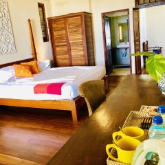 Отель Thaproban Beach House 3* Улучшенный номер