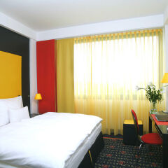 Отель Holiday Inn Munich - Leuchtenbergring фото 3
