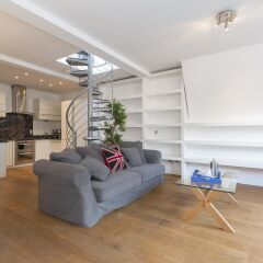 Отель onefinestay - Soho private homes 4* Апартаменты с разными типами кроватей фото 2