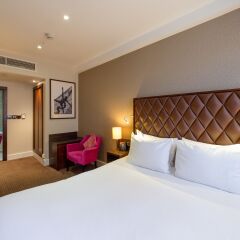 Отель Doubletree by Hilton London Marble Arch 4* Гостевой номер с двуспальной кроватью