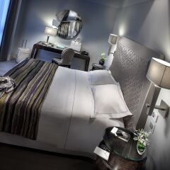 Отель Cavour 4* Представительский люкс