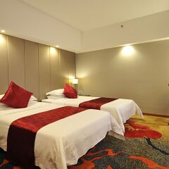 Ramada Hotel Xiamen 3* Стандартный номер с различными типами кроватей