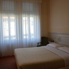 Grand Hotel Liberty 4* Улучшенный номер с различными типами кроватей