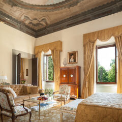 Four Seasons Hotel Firenze 5* Люкс с различными типами кроватей