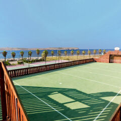 Отель Paradise Bay Resort спортивная площадка