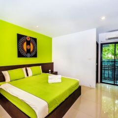 Отель Little Hill Phuket Resort комната для гостей фото 5