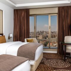 Movenpick Hotel Amman (ex Holiday Inn Amman) 5* Номер Бизнес с различными типами кроватей