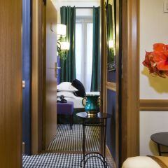 Отель Hôtel Ducs D'Anjou 4* Стандартный номер с двуспальной кроватью