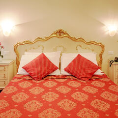 Hotel San Luca Venezia 3* Стандартный номер с различными типами кроватей фото 19