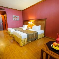 The Empress Hotel Chiang Mai 4* Номер Делюкс с различными типами кроватей