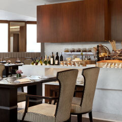 Отель The Langham, Shanghai, Xintiandi обед