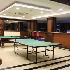 Crowne Plaza Hotel Antalya бильярд