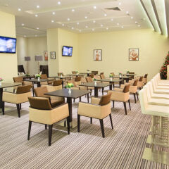 Гостиница Crowne Plaza Moscow World Trade Centre кофейня
