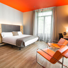 Отель Petit Palace Plaza del Carmen 4* Стандартный номер с различными типами кроватей фото 3