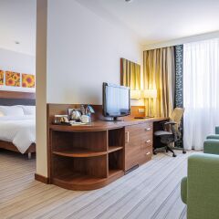 Гостиница Hilton Garden Inn Краснодар (Хилтон Гарден Инн Краснодар) 4* Улучшенный номер с двуспальной кроватью