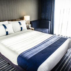 Отель Holiday Inn Express Manchester CC - Oxford Road комната для гостей
