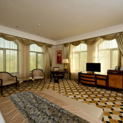 Гостиница Royal Tulip Almaty комната для гостей фото 3